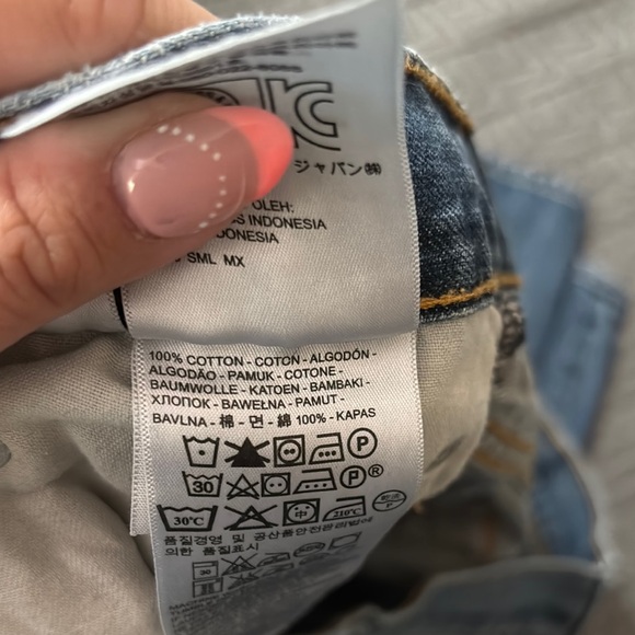Levi's Blue Relaxed Fit Jeans - Picture 5 of 5